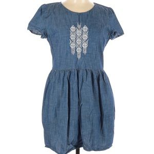 Levi's ~ Embroidered chambray dress